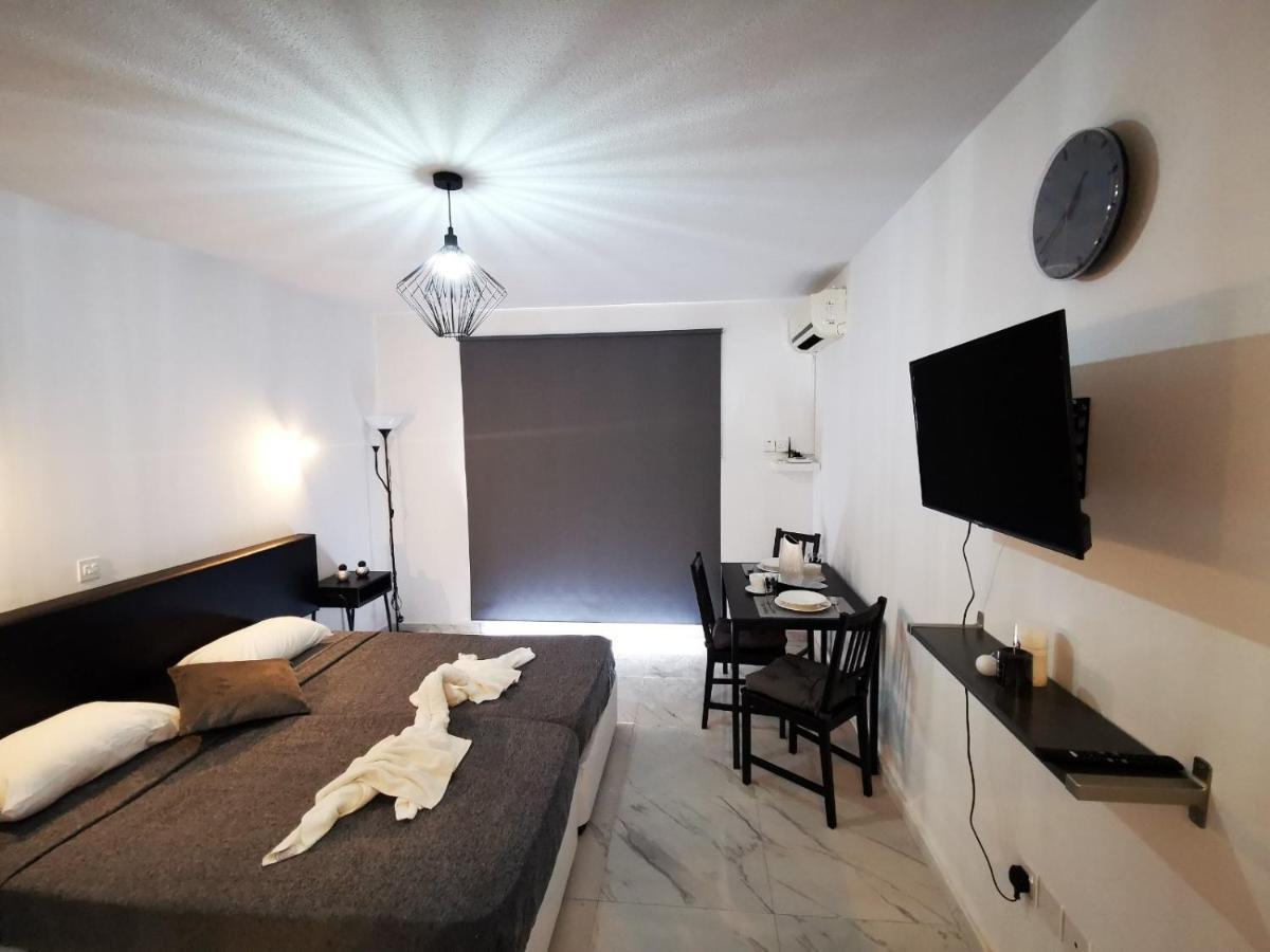 Eleana Apartments Agia Napa Buitenkant foto