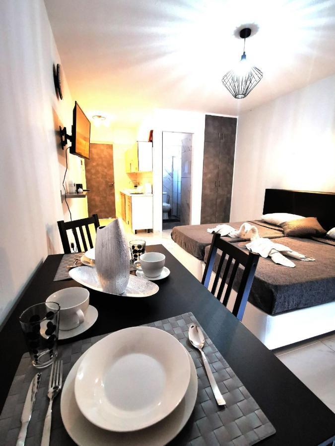 Eleana Apartments Agia Napa Buitenkant foto