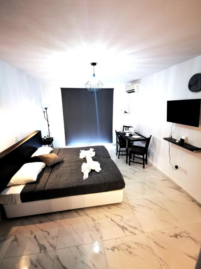 Eleana Apartments Agia Napa Buitenkant foto